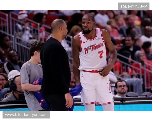 申京递补入选全明星世界队,杜兰特祝贺队友未来还会有更多次 申京递补入选全明星世界队,杜兰特祝贺队友未来还会有更多次